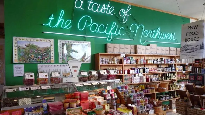 The Pacific Northwest Shop 7