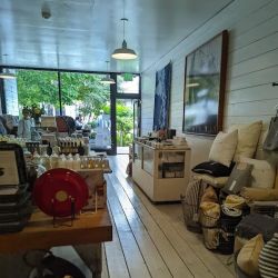 Salt House Mercantile ico