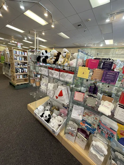 Judy's Hallmark Shop 4