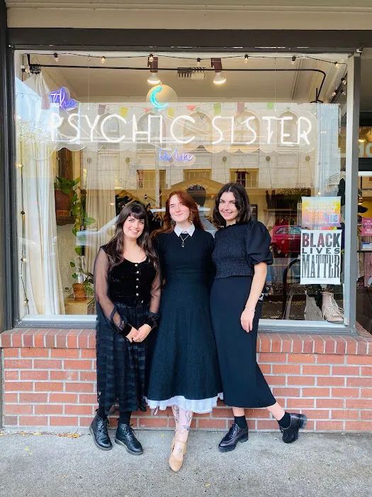 Psychic Sister 7