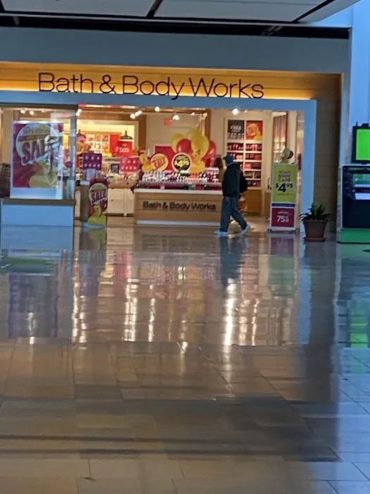 Bath & Body Works 2