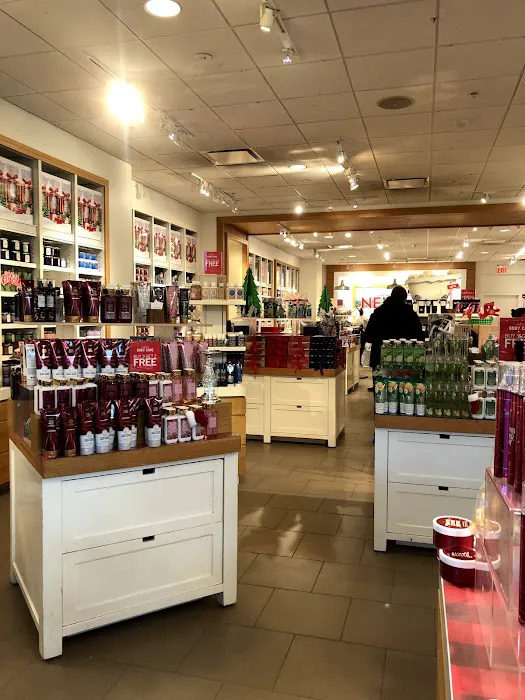 Bath & Body Works 9