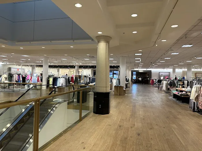 Nordstrom Alderwood Mall 3