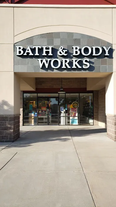 Bath & Body Works 1