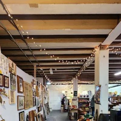 Memory Den | Vintage Mall