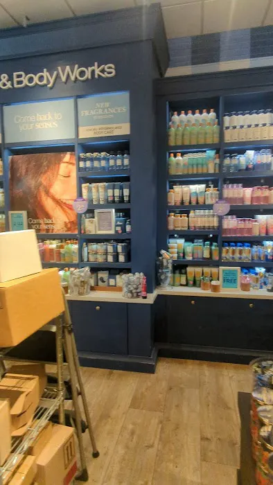 Bath & Body Works 6