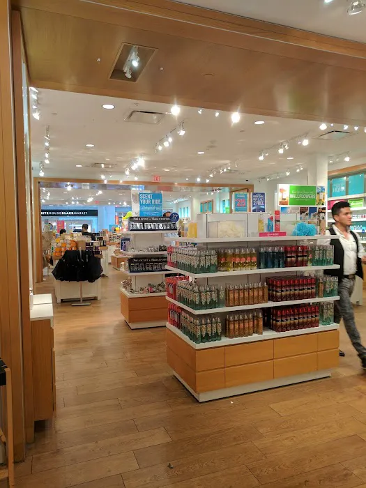 Bath & Body Works 4