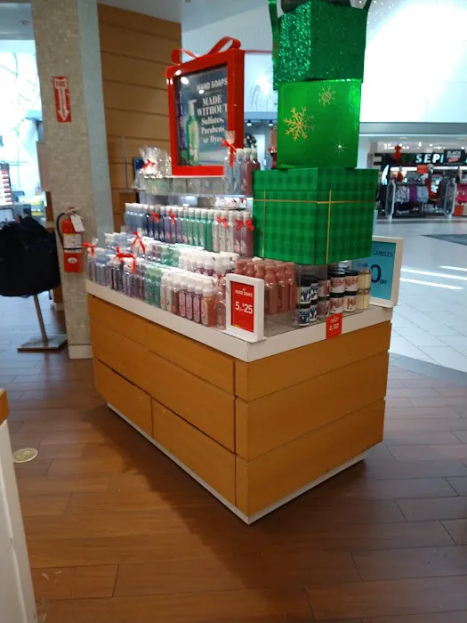 Bath & Body Works 2