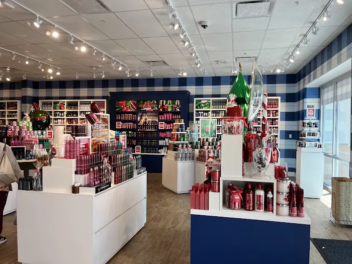 Bath & Body Works 1