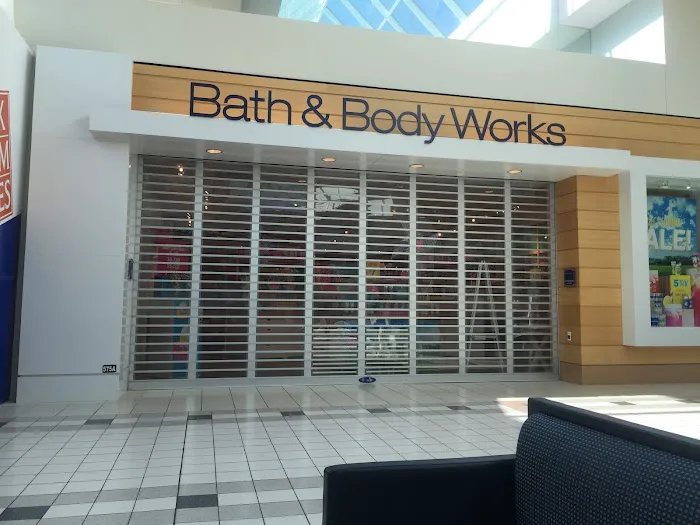 Bath & Body Works 2