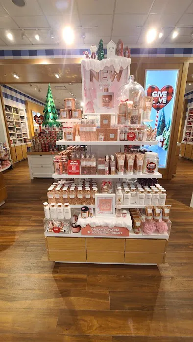 Bath & Body Works 9