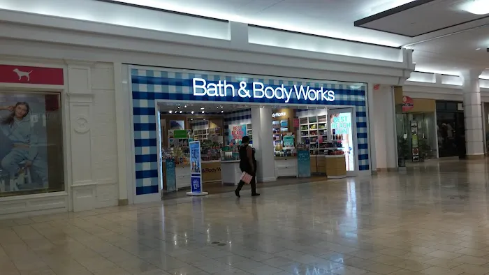 Bath & Body Works 1