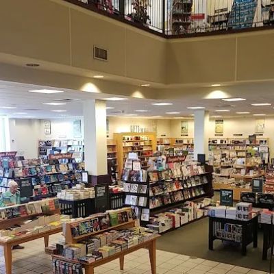 Barnes & Noble