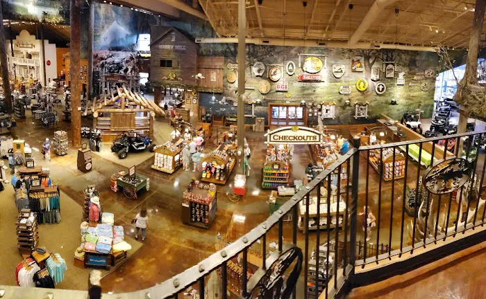 Bass Pro Shops 1