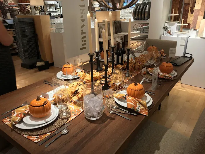 Crate & Barrel 5