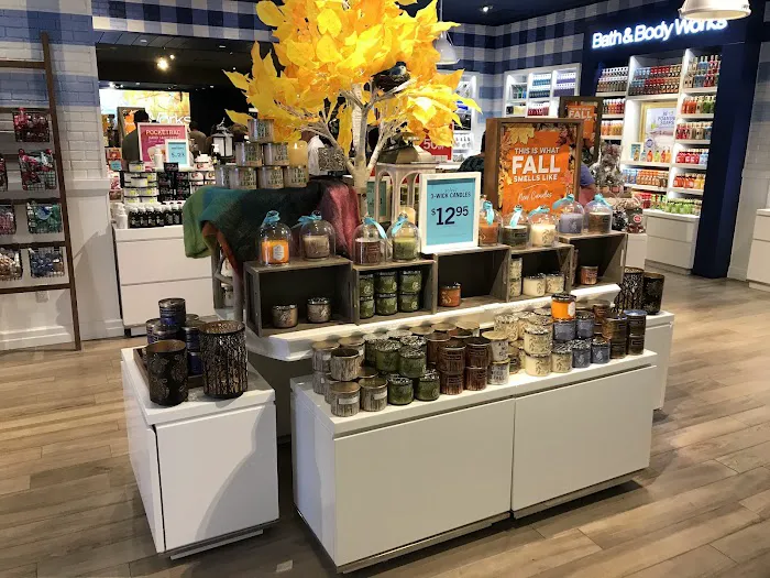 Bath & Body Works 2