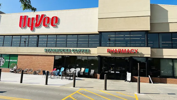 Hy-Vee Grocery Store 8