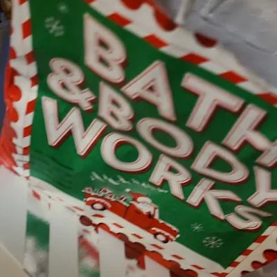 Bath & Body Works