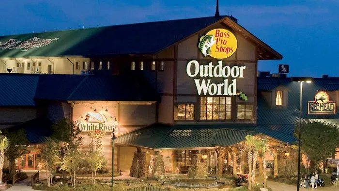 Bass Pro Shops 8