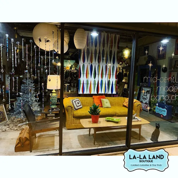 La-La Land Boutique 3