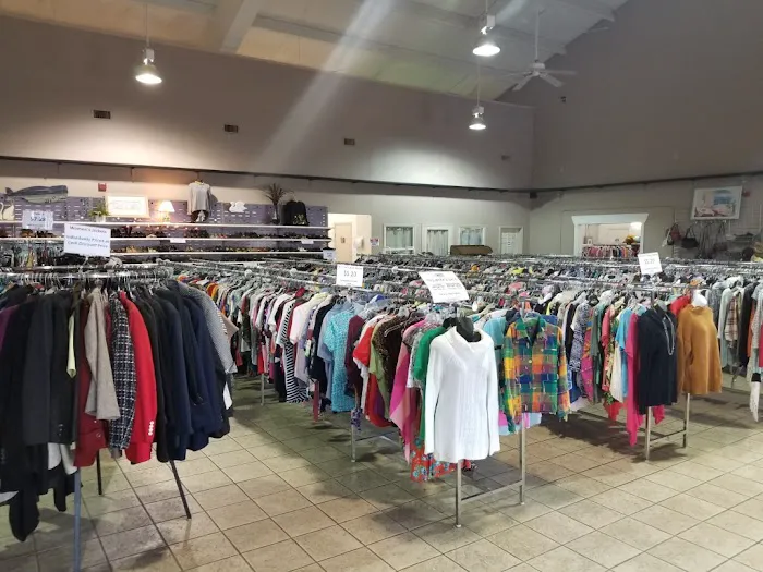 Big Fish Ministries Thrift Shop 7