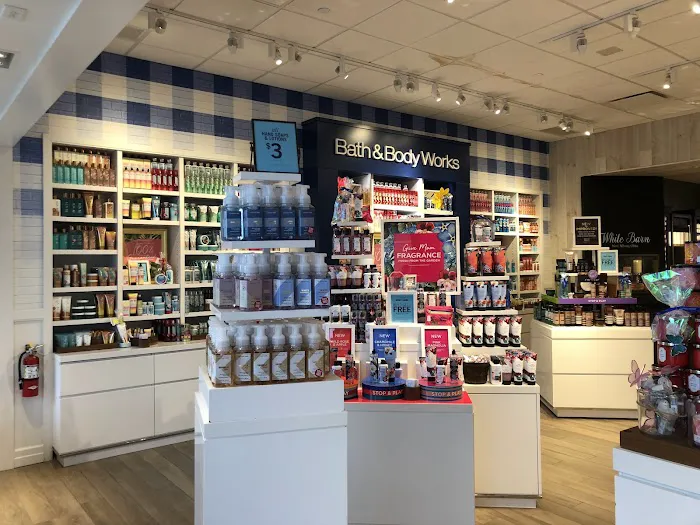 Bath & Body Works 7