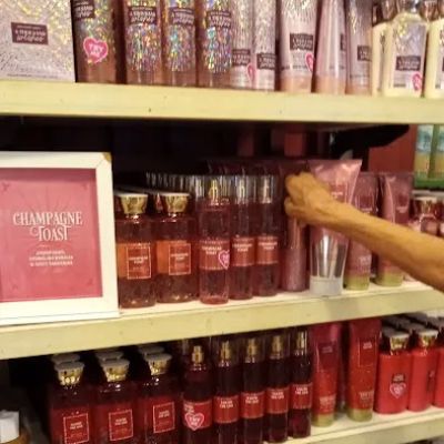Bath & Body Works