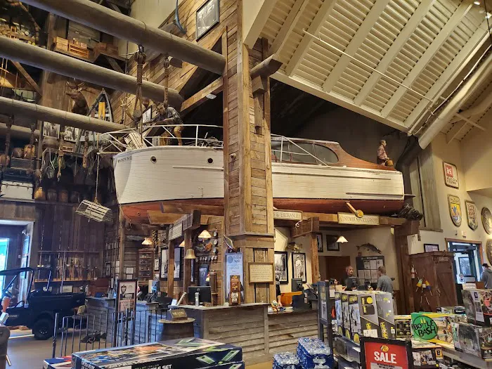 Bass Pro Shops 6