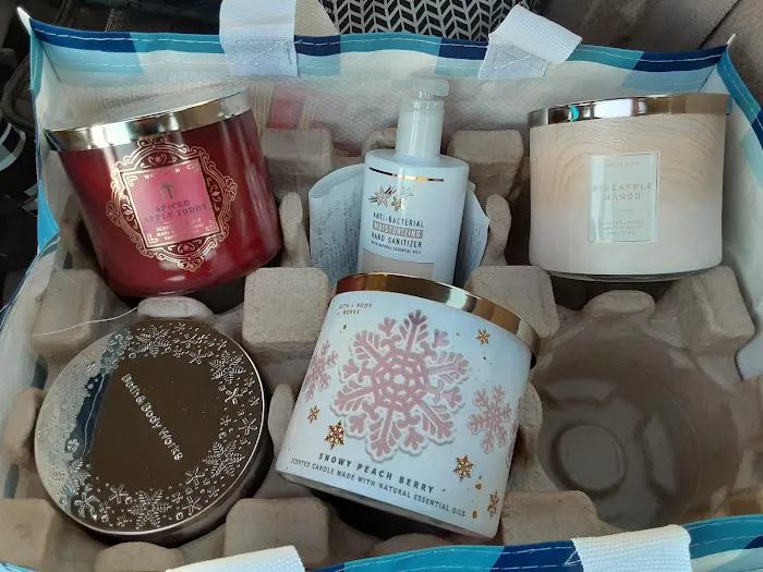 Bath & Body Works 4