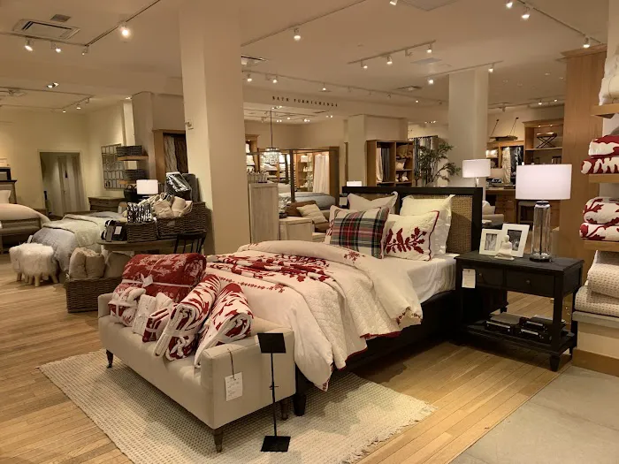 Pottery Barn 0