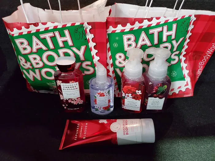 Bath & Body Works 7