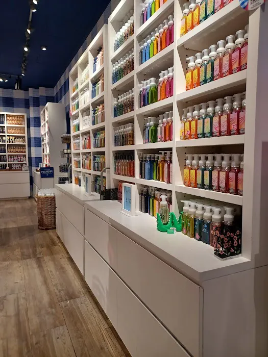 Bath & Body Works 3