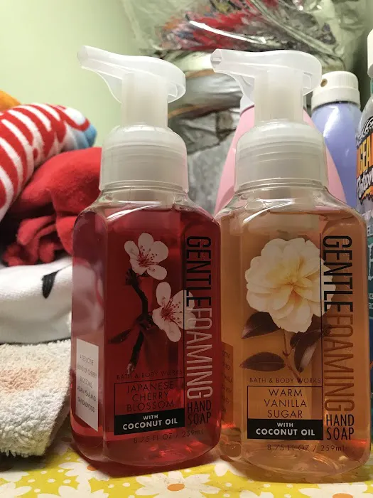 Bath & Body Works 2