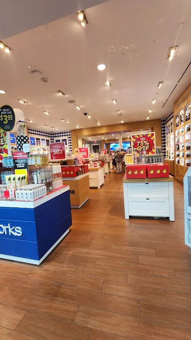 Bath & Body Works 2