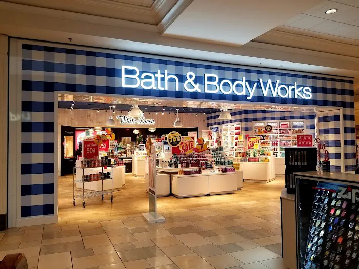 Bath & Body Works 9