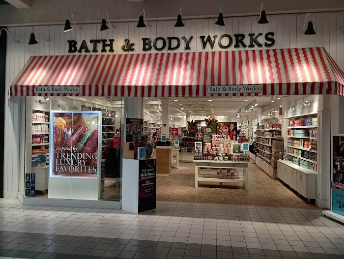 Bath & Body Works 2