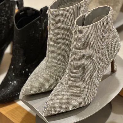 Dillard's