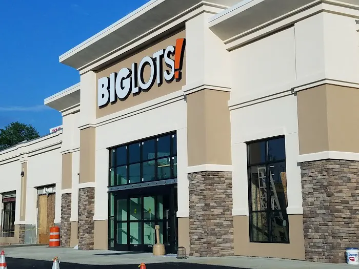 Big Lots 4