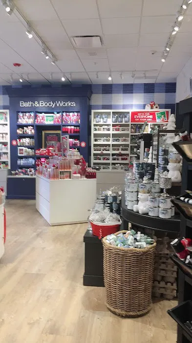 Bath & Body Works 1