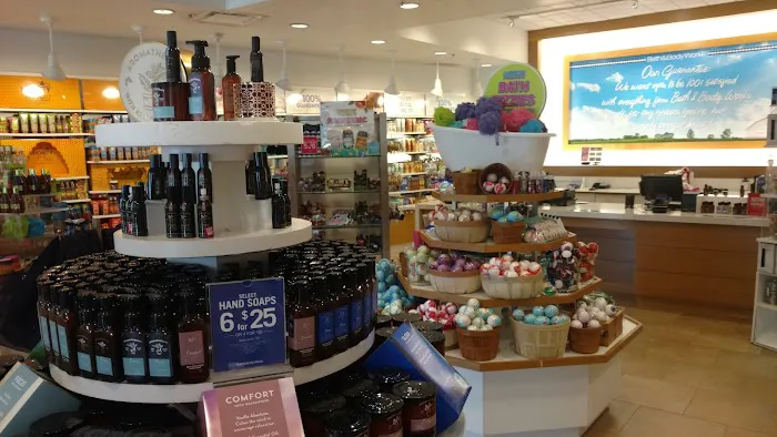 Bath & Body Works 1