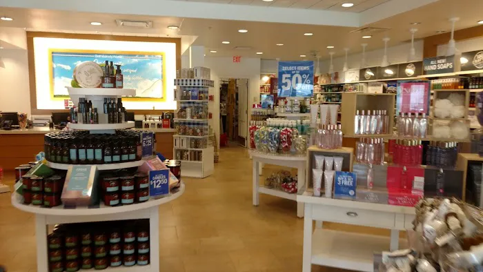 Bath & Body Works 0