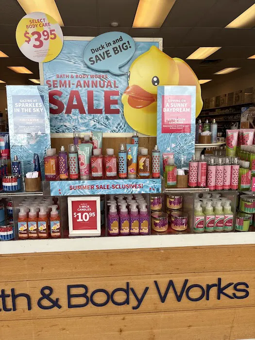 Bath & Body Works 2