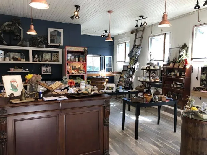 Bainbridge Apothecary and Tea Shop 8