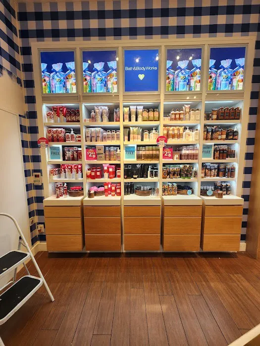 Bath & Body Works 7