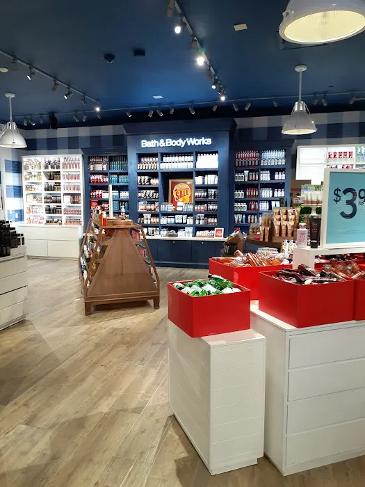 Bath & Body Works 6