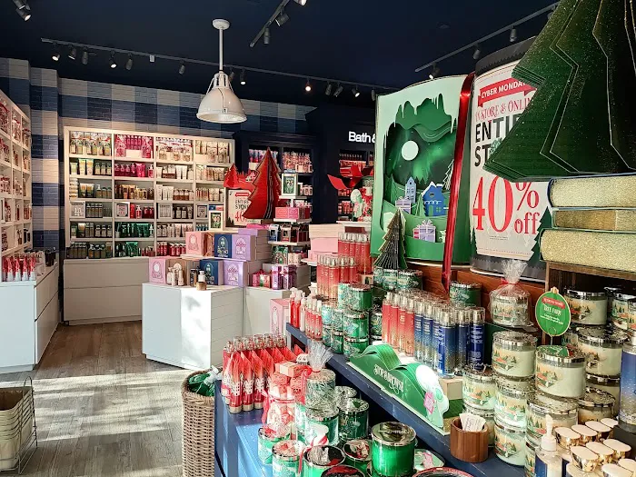 Bath & Body Works 2