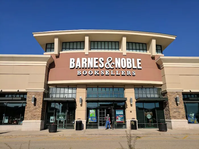 Barnes & Noble 2