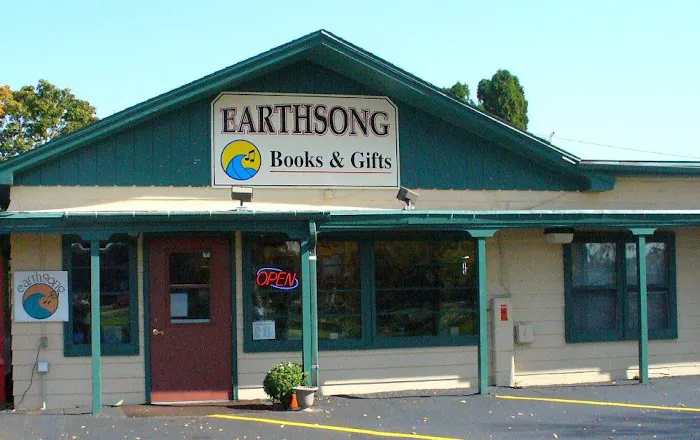 Earthsong Books & Gifts 9