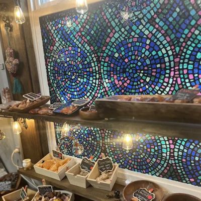 MsNolau2019s Crystal Emporium