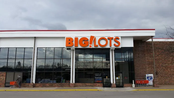 Big Lots 5